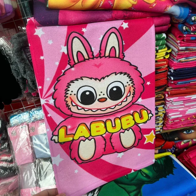 Kit C/12 Toalha de Boca Tema Labubu Atacado